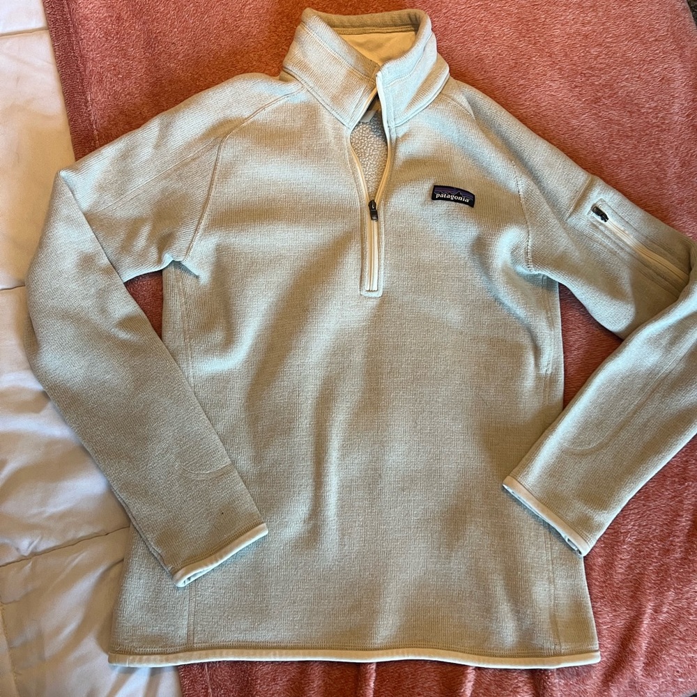 Patagonia Off-White Quarter-Zip Better Sweater Sweatshirt